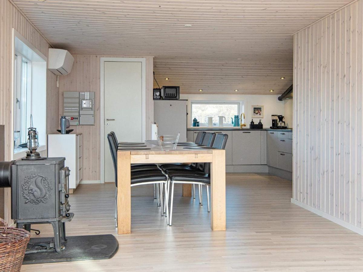 Two-Bedroom Holiday Home In Borkop 9 Egeskov  外观 照片