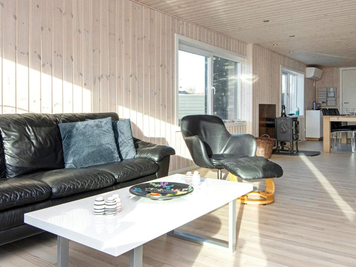 Two-Bedroom Holiday Home In Borkop 9 Egeskov  外观 照片