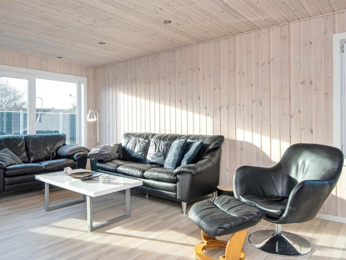 Two-Bedroom Holiday Home In Borkop 9 Egeskov  外观 照片