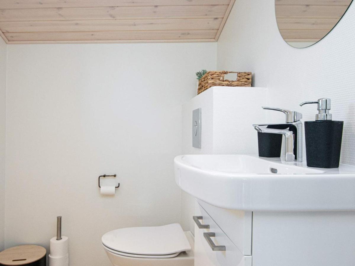 Two-Bedroom Holiday Home In Borkop 9 Egeskov  外观 照片